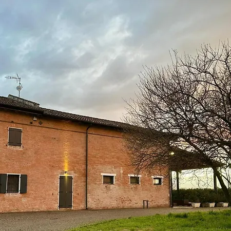 ベッド・アンド・ブレックファスト La Cascina Del Balsamico 4*