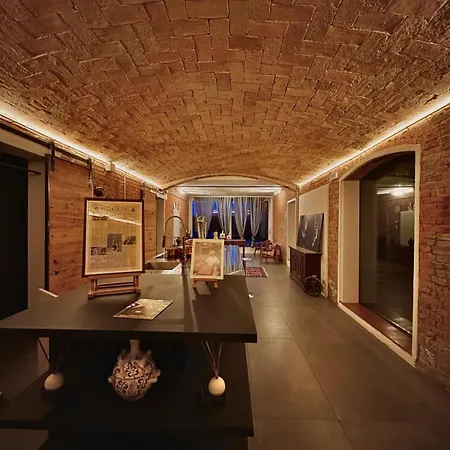 לינה וארוחת בוקר La Cascina Del Balsamico 4*