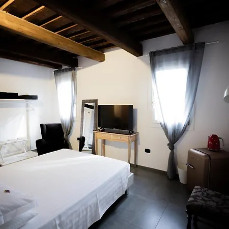 La Cascina Del Balsamico לינה וארוחת בוקר 4*